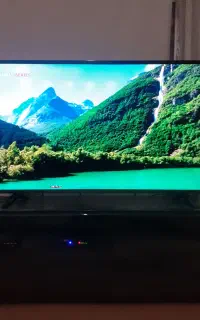 تلوزیون  ال ای دی ۵۰ ایتچ