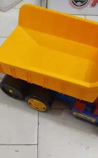 ماشین کامیون اسباب بازی