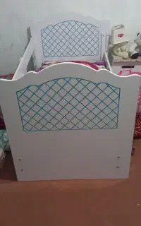 تخت و کمد