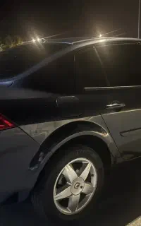مگان ۲۰۰۰ اتومات