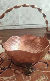 مس آجیل خوری