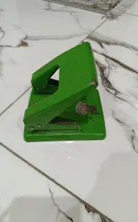پانچ یا سوراخ کن