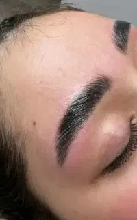 لیفت مژه و کاشت