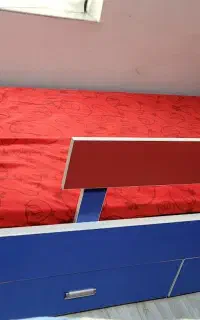 تخت خواب یک نفره