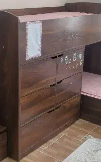 تخت دو طبقه