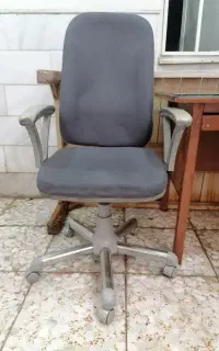 صندلی چرخ دار