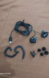 هندزفری حرفه ای tipe-C تعداد موجود است