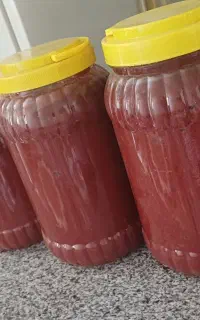 رب قرمز و خوشمزه محلی