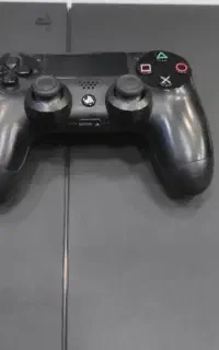 ps4 slim 256G