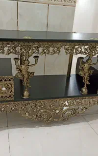 میز تلویزیون جنس آلیاژ با آبکاری برنز
