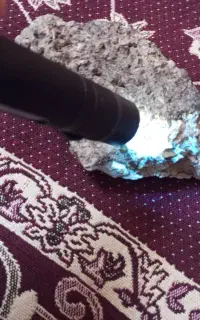 سنگ های مشکوک و قیمتی