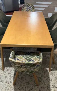 میز و صندلی ناهارخوری