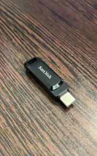 فلش ۱۲۸ گیگ Sandisk