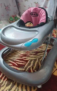 کمک مادر