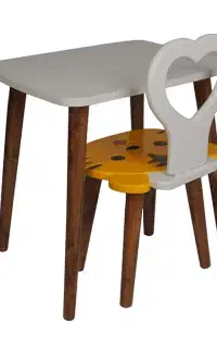 میز و صندلی کودک