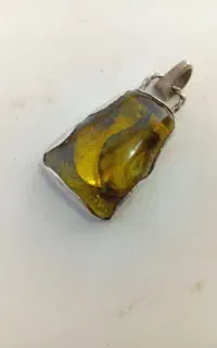 پلاک نقره کهربا سبز