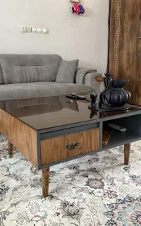 میز جلو‌مبلی