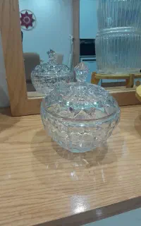 شکلات،آجیل خوری