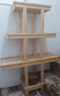 استند گل و گلدان با چوب با کیفیت در چهار طبقه