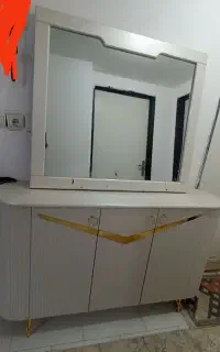 آینه و کنسول