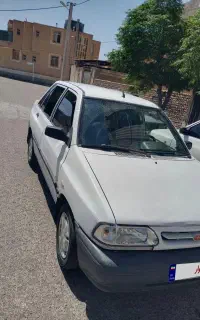 پراید صبا مدل ۸۸ یک گلگیر رنگ