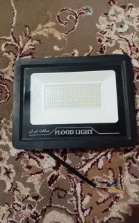 پروژکتور چراغ