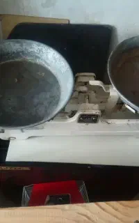 موکت، جارو، پلوپز، ، ترازو