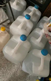 گلاب و بهارنارنج و سرکه سیب
