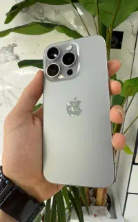 iPhone 15 Pro  باتری ۱۰۰ سایکل صفر