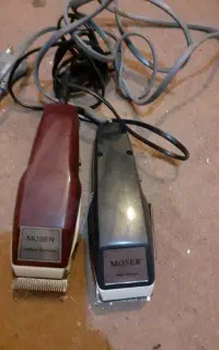 ۲ عدد ماشین اصلاح موزر نیاز به تعمیر