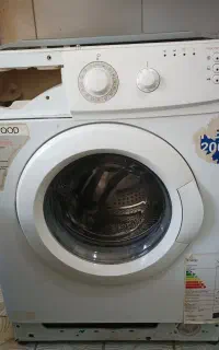 ماشین لباس شویی کنوود نیازمند تعمیر.