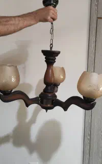 لوستر چوبی سه شاخه دوعدد و یک شاخه یک عدد