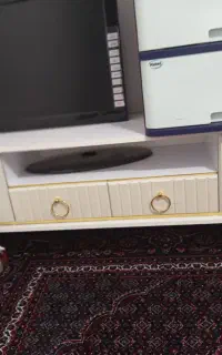 میز تلویزیون در حد صفر