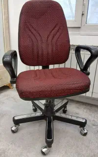 صندلی چرخدار