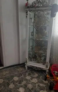 بوفه به علت کم بود جا