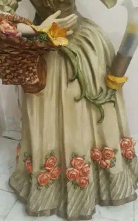 آباژور دختر