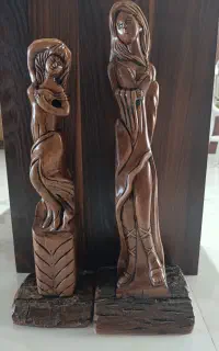 دوعددمجسمه تمام چوب کاردست