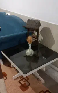 مبل هفت نفره ب همراه میز