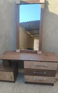 میز ارایش ام دی اف