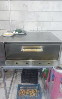 دستگاه فر ۹ بشقاب با پایه ها