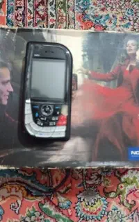 سلام گوشی سالم 7610کارتون دارد انتقال دارد