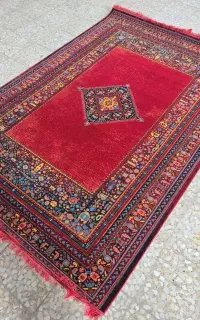 فرش کاشان اصالت کیفیت و تنوع  در تراکم و شانه