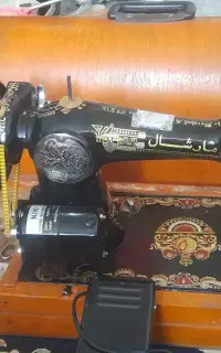 چرخ خیاطی مارشال درضمن برقی  صحیح سالم 4500)میلیون