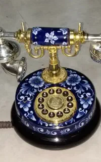 تلفن رومیزی کلاسیک