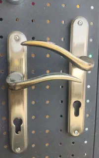 دستگیره اتاقی بصورت عمده