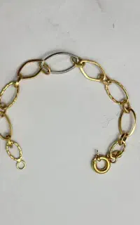 دستبند طلا گم شده