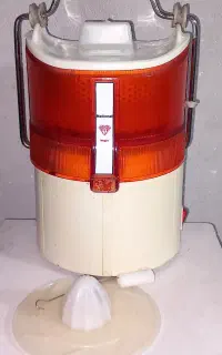 آبمیوه گیری ناسیونال