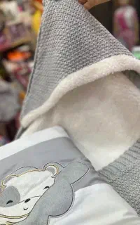سیسمونی و عروسک خارجی