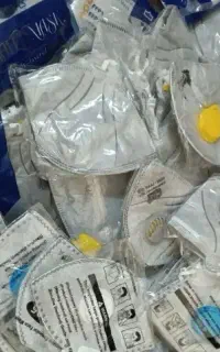 کفش کار و ماسک فیلتر دار