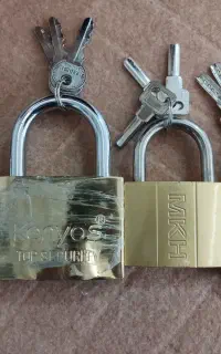 قفل آویز